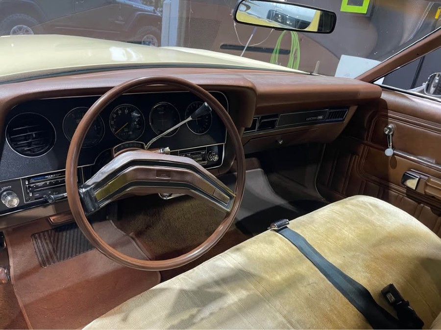 Big Block V8 Ford Ranchero guter Zustand Baujahr BJ 06/1977