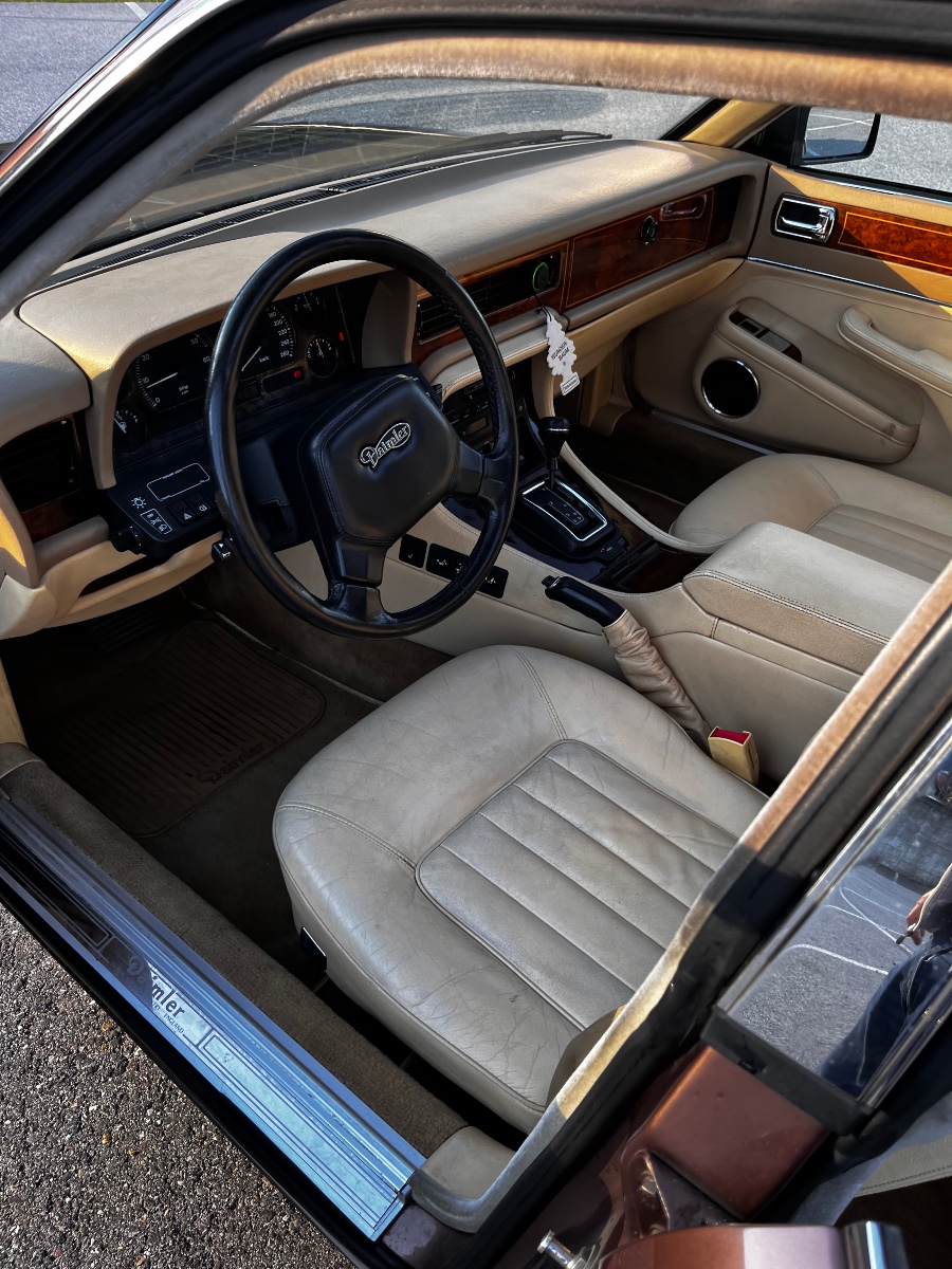 Klassiker Jaguar XJ6 XJ40 Daimler in gutem Zustand inkl. Pickerl Baujahr BJ 10/1990