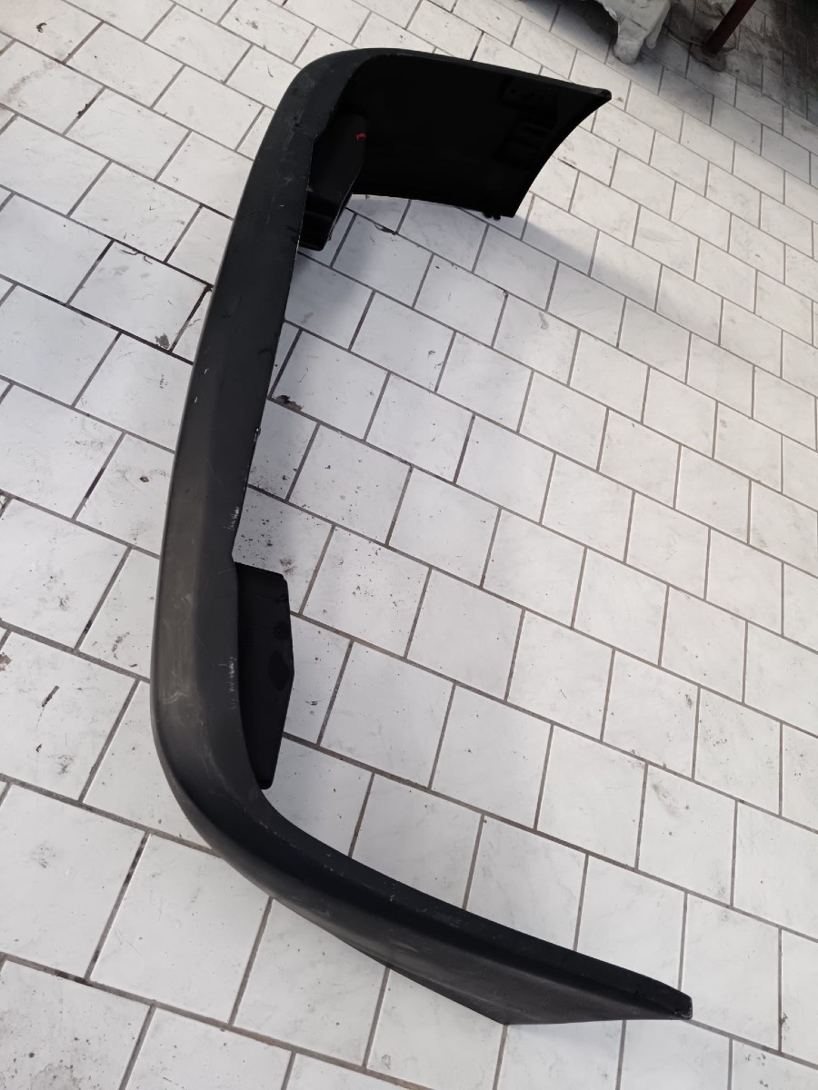 Karosserieteile für Ferrari 512 abzugeben Baujahr BJ -