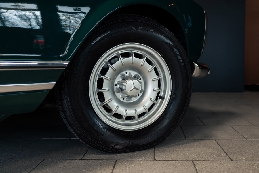 Mercedes Benz SL-Klasse SL 280 Pagode *Sammlerzustand* Baujahr BJ 10/1970