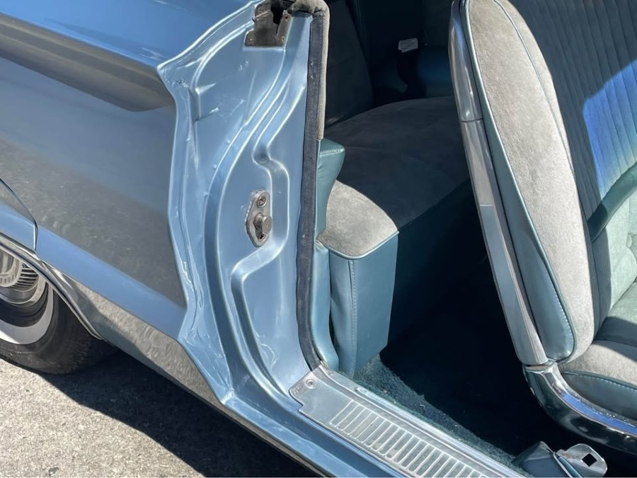 Ford Thunderbird 1966 Ford thunderbird Deluxe Convertible 2Door Baujahr BJ 09/1966