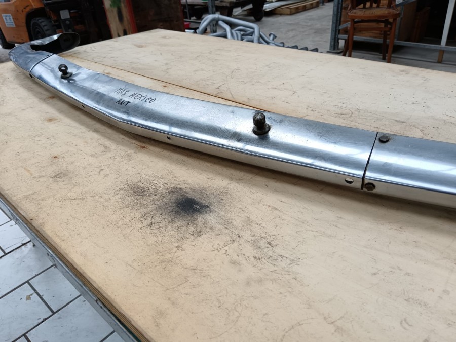 Karosserieteile für Maserati Baujahr BJ -