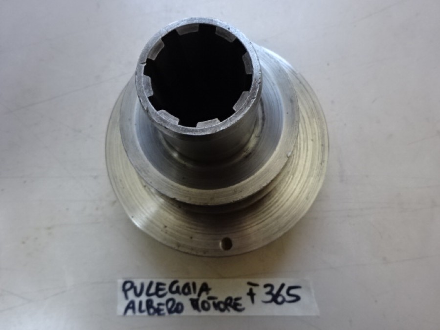 Motor für Ferrari 365 zu verkaufen Baujahr BJ -