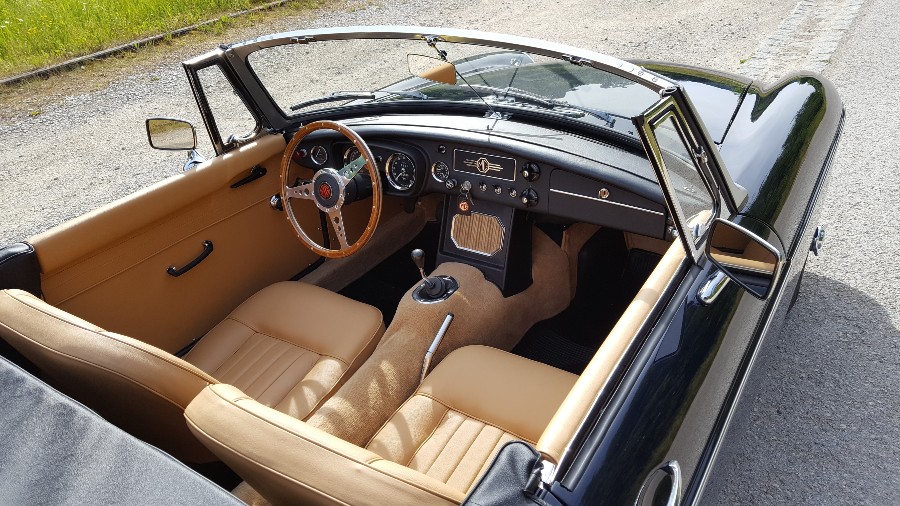 Wunderschön: MG MGB Roadster sucht neuen Besitzer Baujahr BJ 04/1965