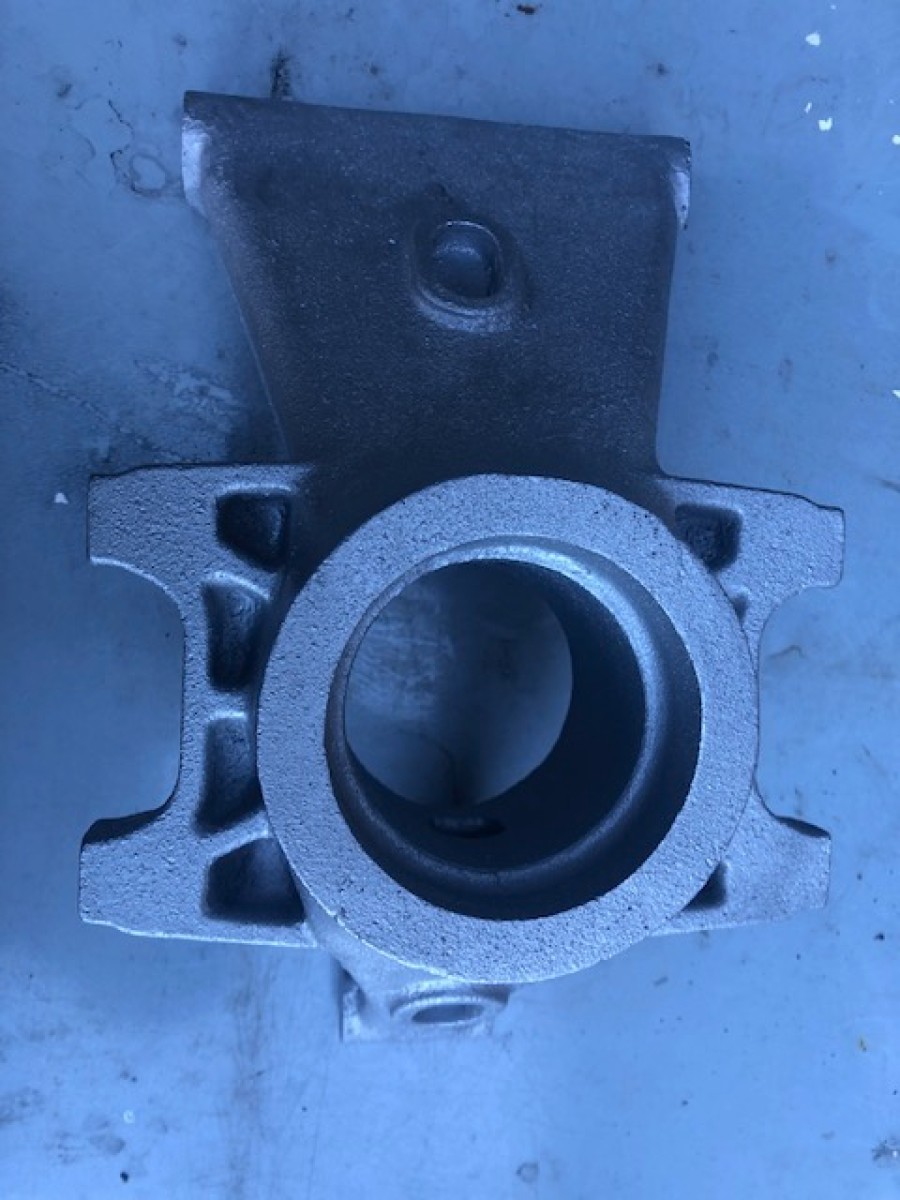 Hinterachse für DeTomaso zu verkaufen Baujahr BJ -