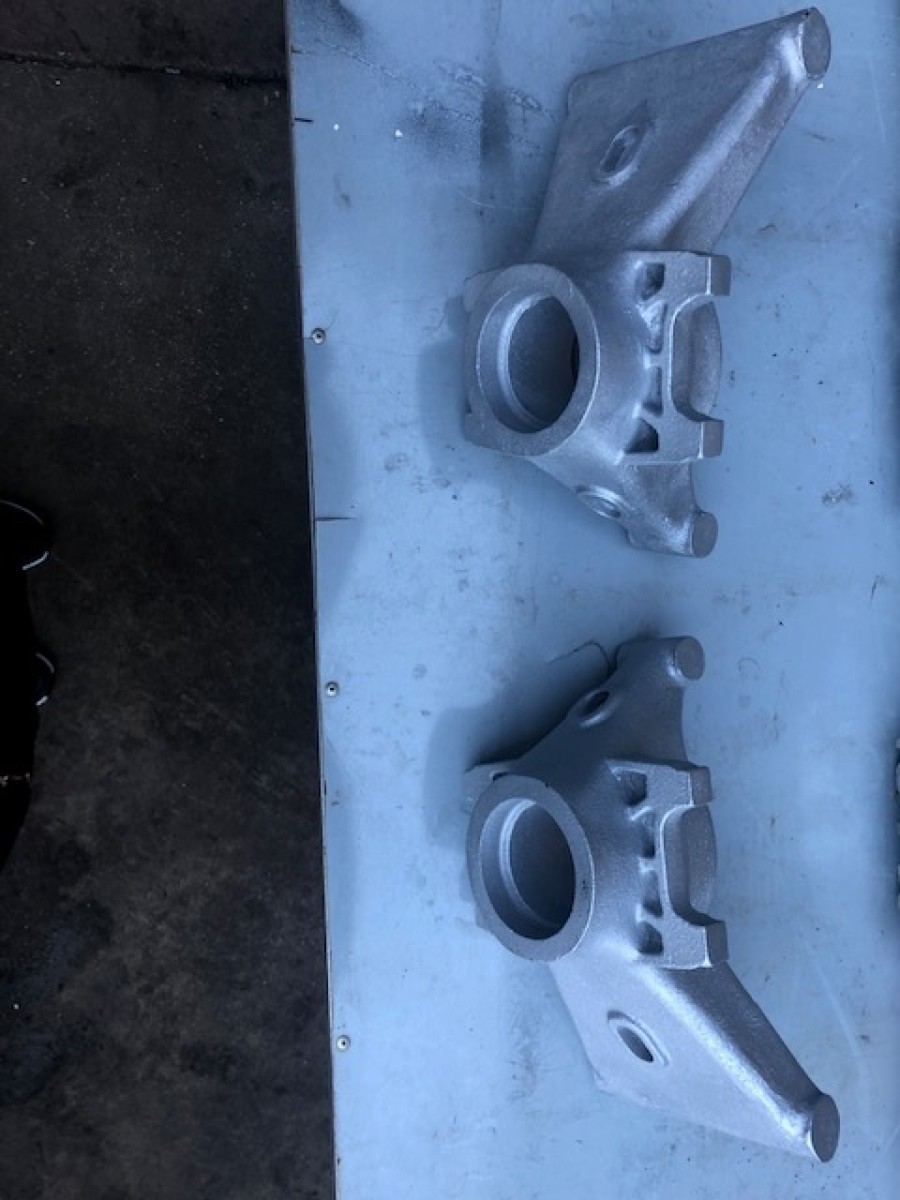 Hinterachse für DeTomaso zu verkaufen Baujahr BJ -