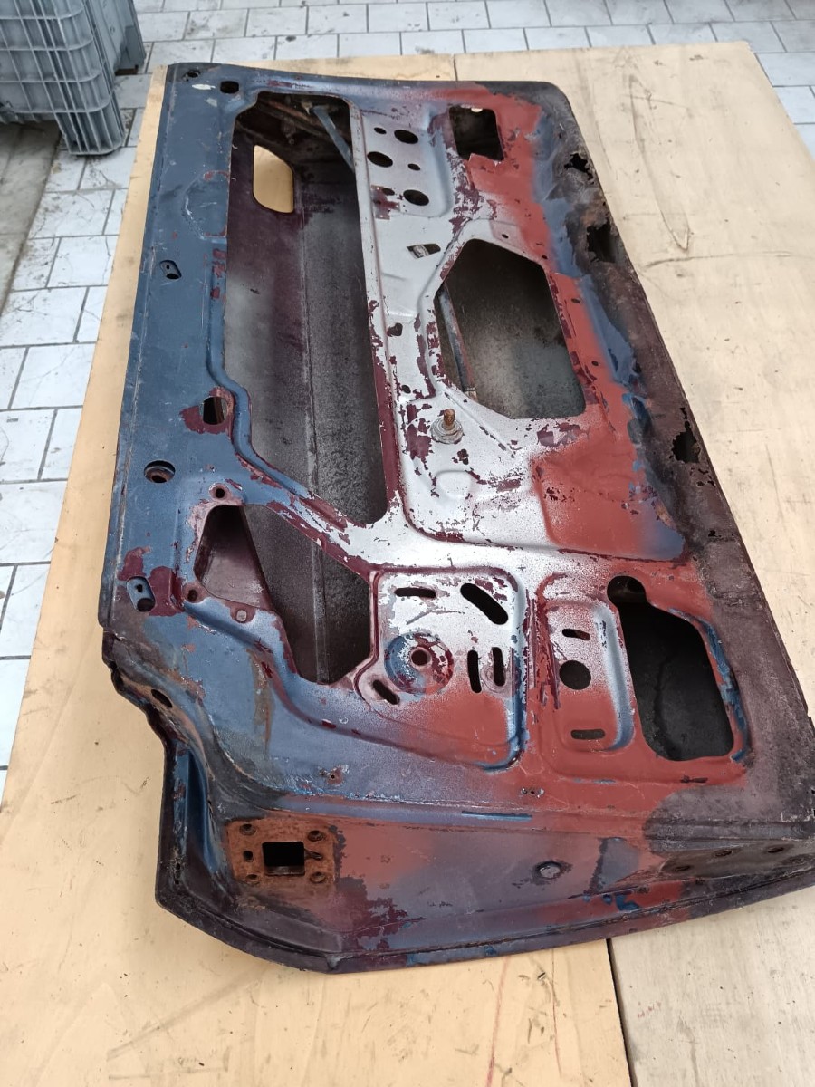 Verkaufe: Karosserieteile für Alfa Romeo GT Baujahr BJ -