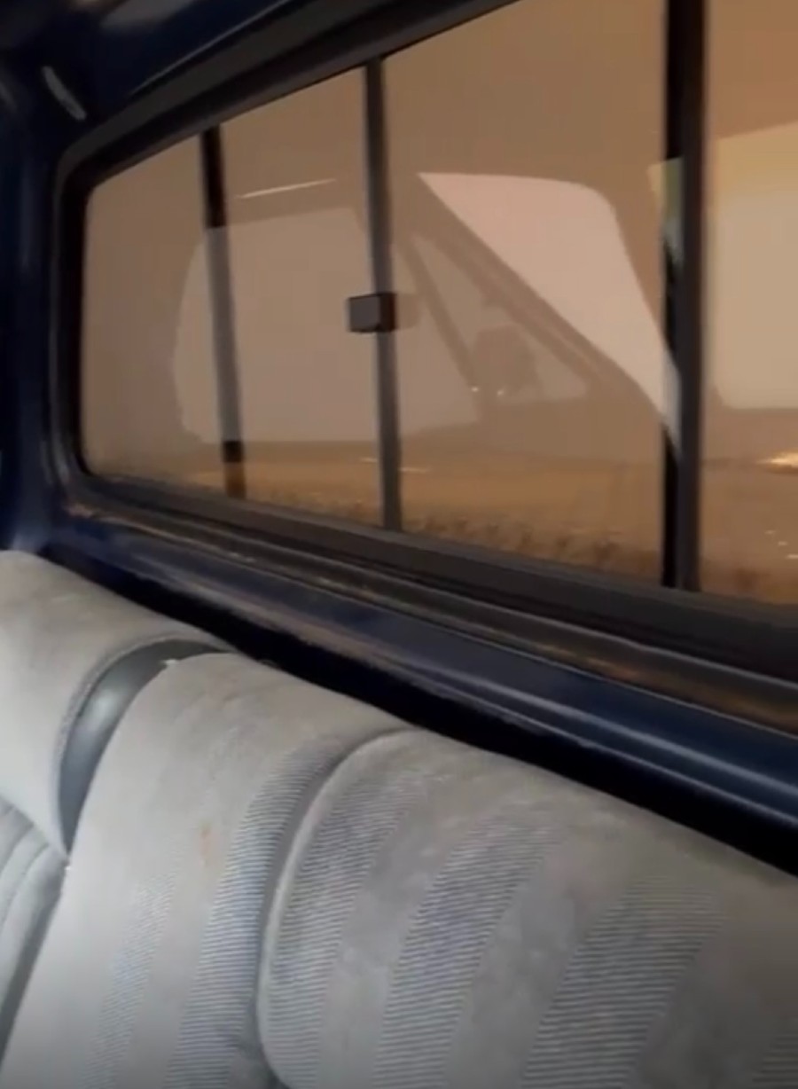 Dodge RAM 1985 Dodge Ram Truck D-150 Royal SE Baujahr BJ 07/1985