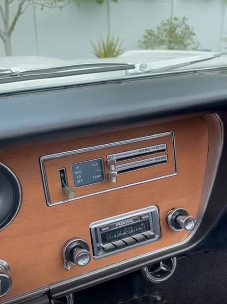 Pontiac Pontiac Tempest Custom Cabriolet guter Zustand mit niedriger Laufleistung Baujahr BJ 03/1967