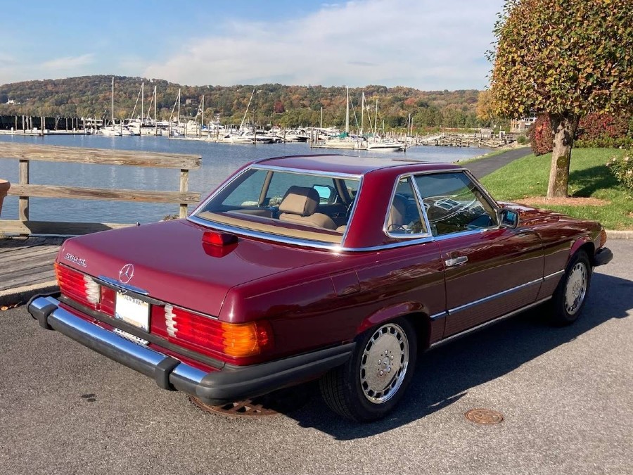 Biete Mercedes Benz 560 1986 Mercedes-Benz 560SL Cabriolet Baujahr BJ 04/1986
