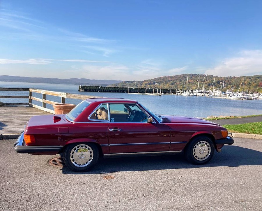 Biete Mercedes Benz 560 1986 Mercedes-Benz 560SL Cabriolet Baujahr BJ 04/1986