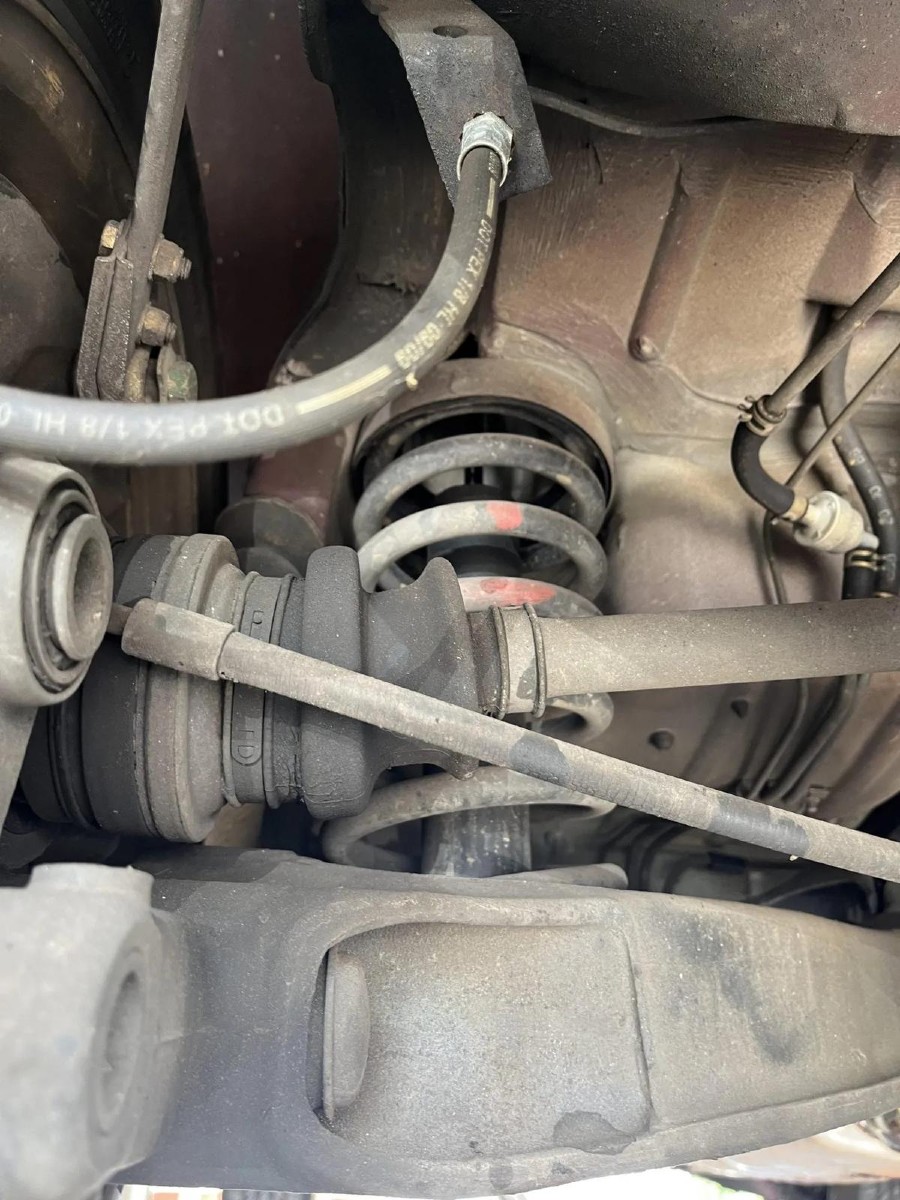 Biete Mercedes Benz 560 1986 Mercedes-Benz 560SL Cabriolet Baujahr BJ 04/1986