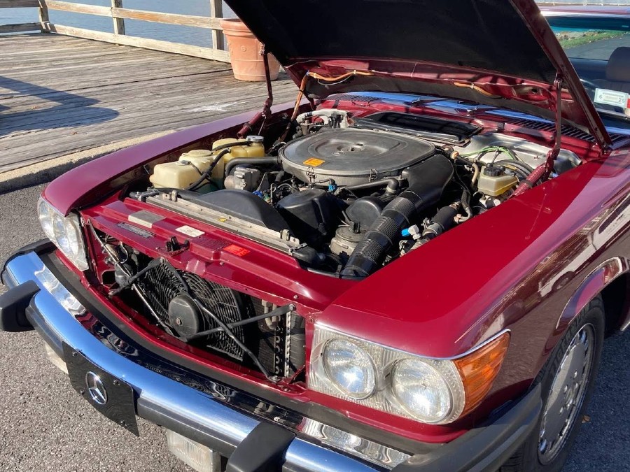 Biete Mercedes Benz 560 1986 Mercedes-Benz 560SL Cabriolet Baujahr BJ 04/1986