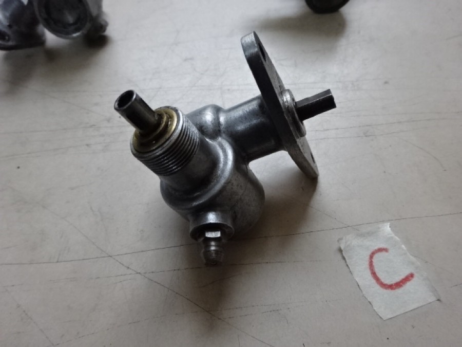 Für Fiat 1500 Getriebe zu verkaufen Baujahr BJ -