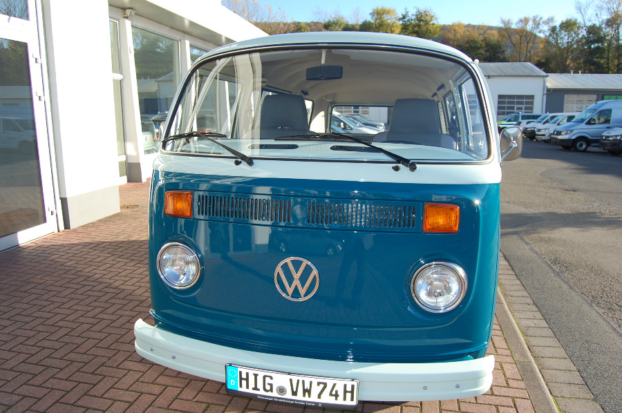 VW T2 Kombi 7 Sitzer Automatik in gutem Zustand Baujahr BJ 07/1974