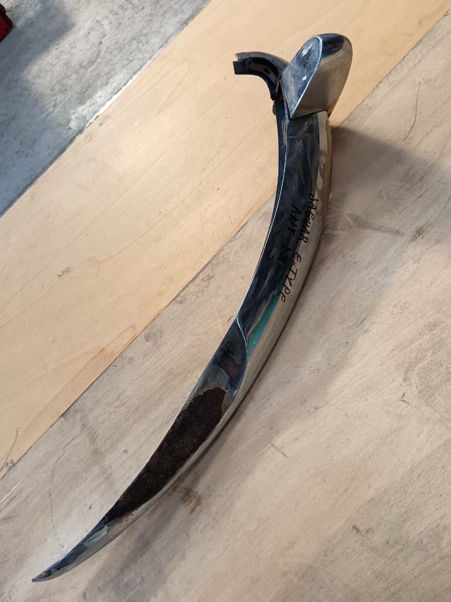 Für Jaguar E-Type Karosserieteile abzugeben Baujahr BJ -