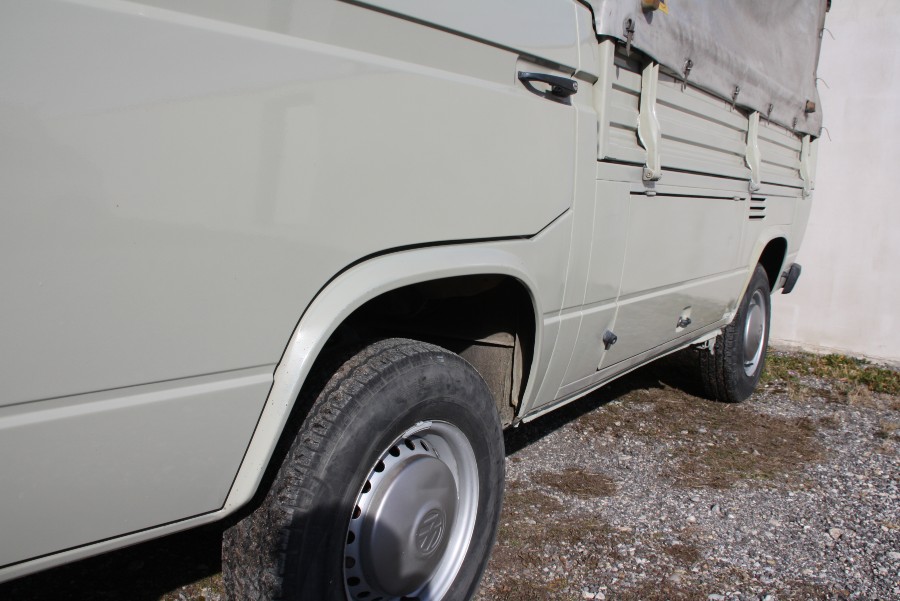 Historisch zugelassen: VW T3 gut erhalten Baujahr BJ 10/1984