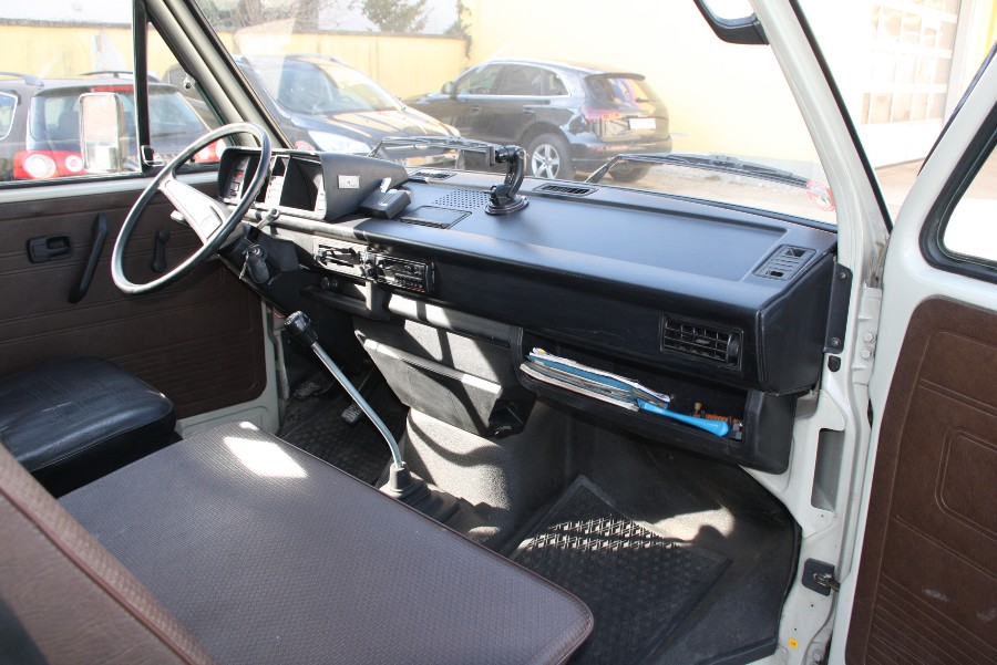 Historisch zugelassen: VW T3 gut erhalten Baujahr BJ 10/1984