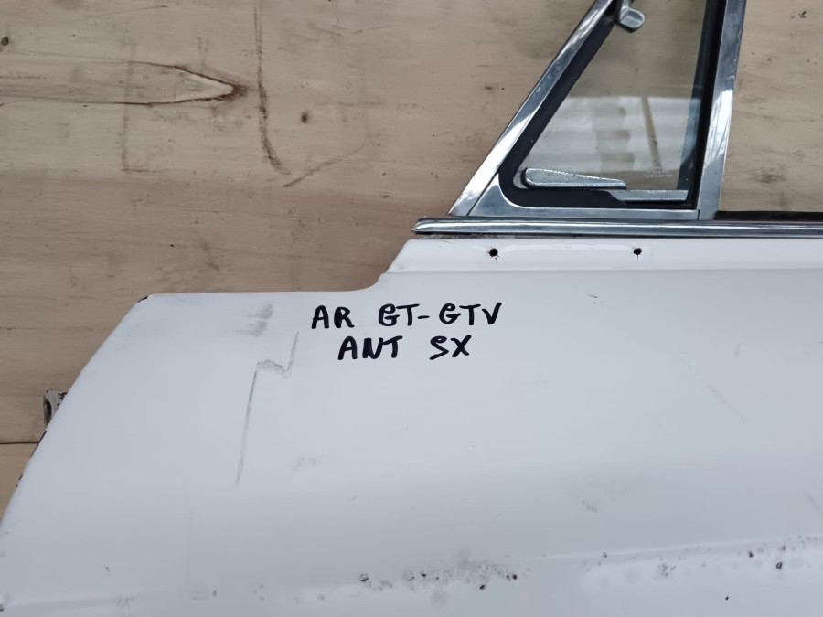 Karosserieteile für Alfa Romeo GT zu verkaufen Baujahr BJ -