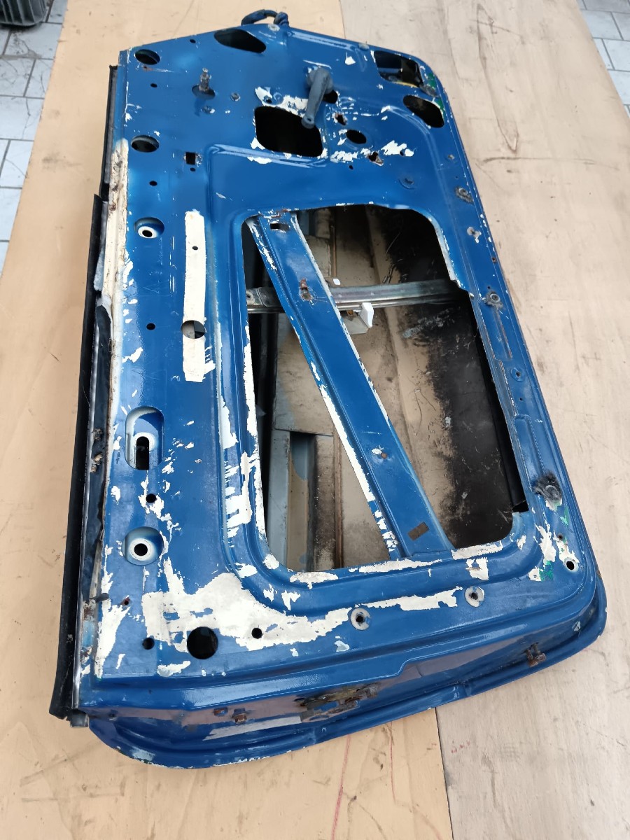 Für Alfa Romeo Spider Karosserieteile zu verkaufen Baujahr BJ -