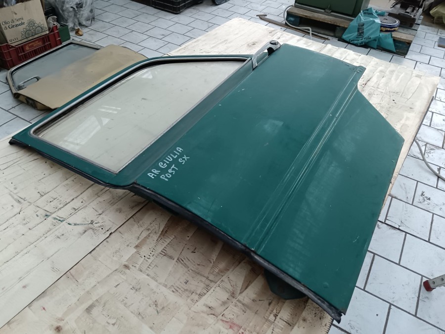 Karosserieteile für Alfa Romeo Giulia zu verkaufen Baujahr BJ -