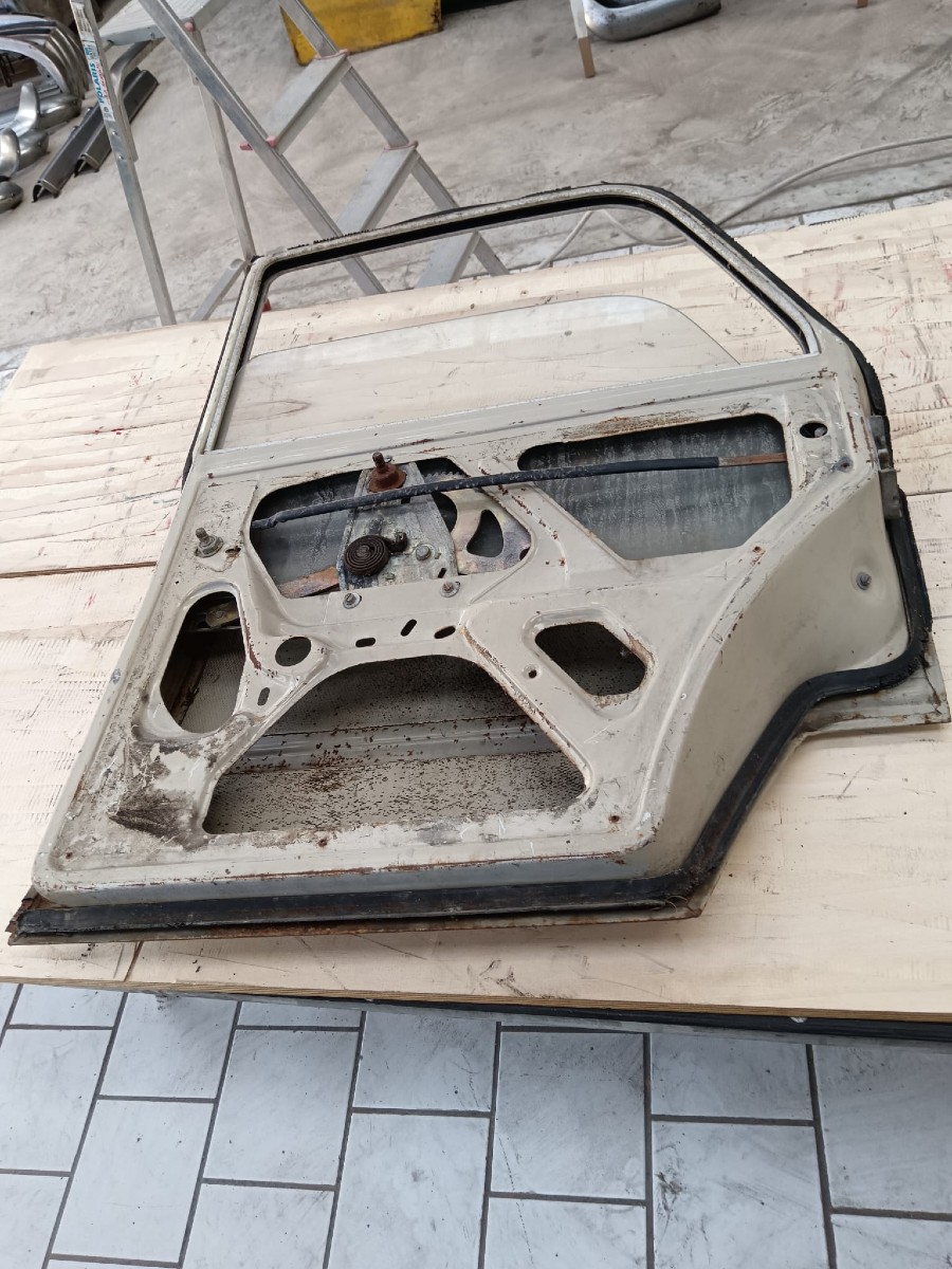 Für Alfa Romeo Giulia Karosserieteile zu verkaufen Baujahr BJ -