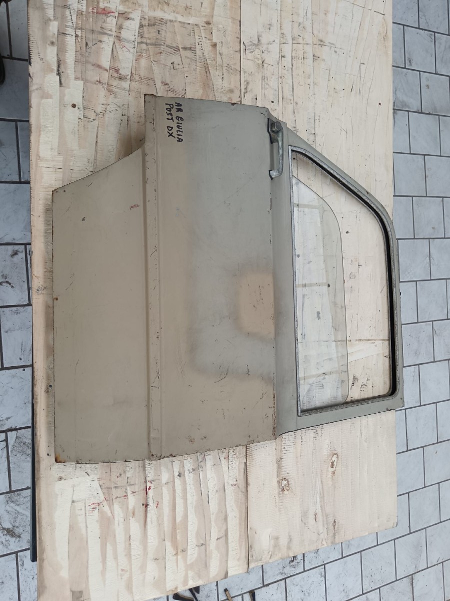 Für Alfa Romeo Giulia Karosserieteile zu verkaufen Baujahr BJ -