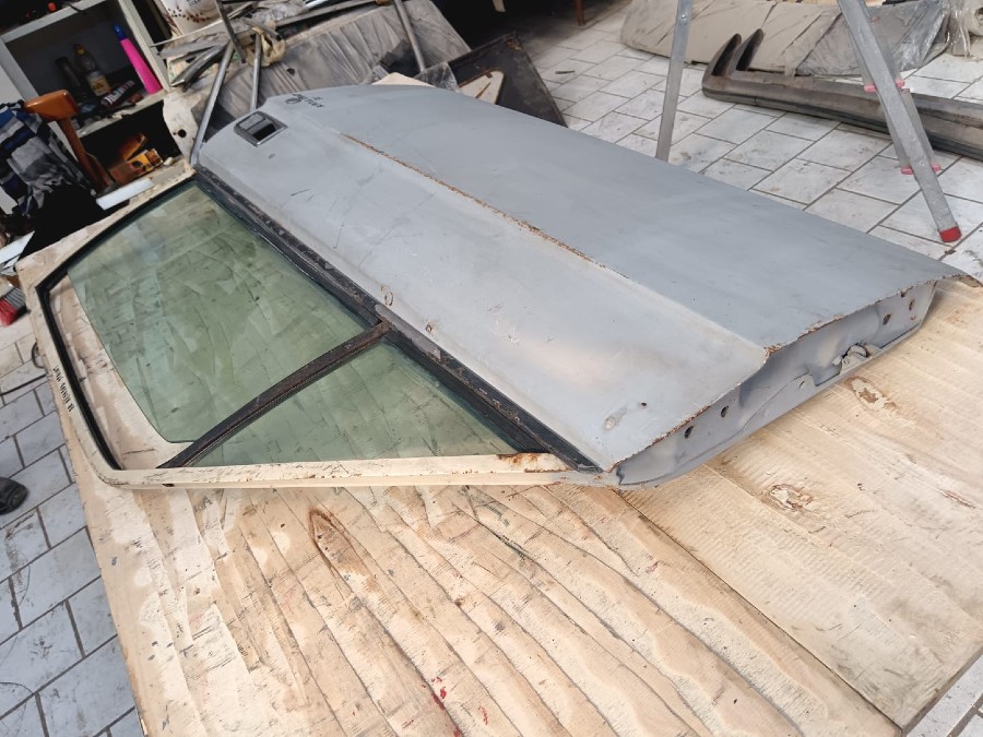 Für Alfa Romeo Alfasud Karosserieteile abzugeben Baujahr BJ -