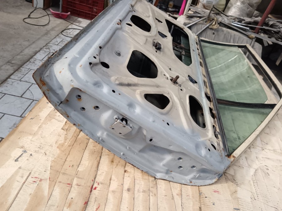 Für Alfa Romeo Alfasud Karosserieteile abzugeben Baujahr BJ -