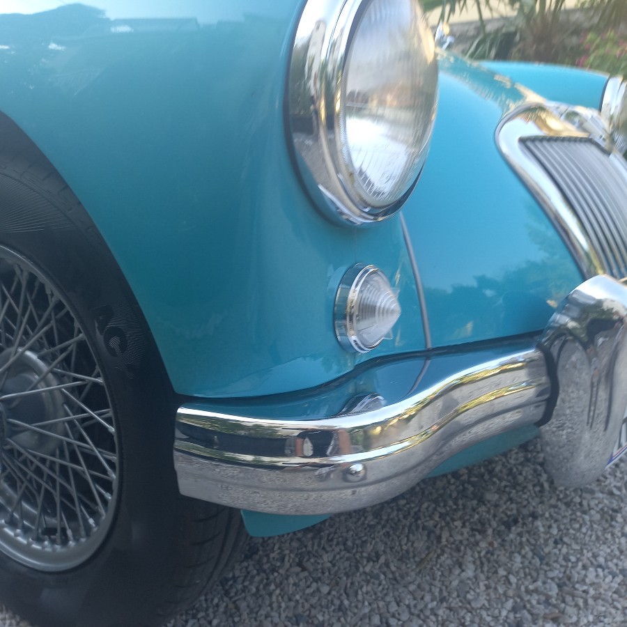 Top: MG MGA Roadster Baujahr BJ 05/1956