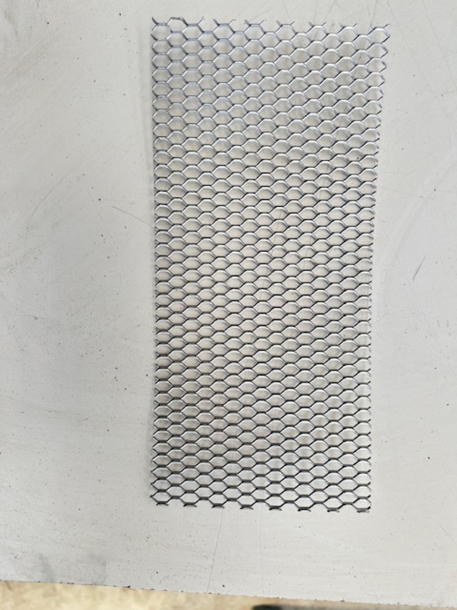 Verkaufe: Karosserieteile für Maserati Indy Baujahr BJ -