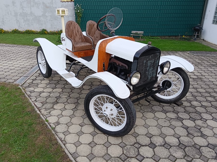 Ford Model T Speedster gut erhalten Baujahr BJ 01/1921