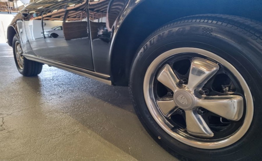 Klassiker Porsche 911 T mit S-Motor 180 PS in gebrauchtem Zustand Baujahr BJ 03/1974