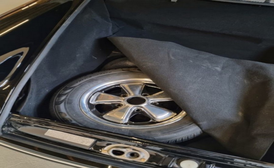 Klassiker Porsche 911 T mit S-Motor 180 PS in gebrauchtem Zustand Baujahr BJ 03/1974