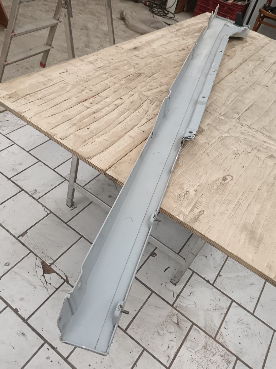 Für Ferrari Karosserieteile zu verkaufen Baujahr BJ -