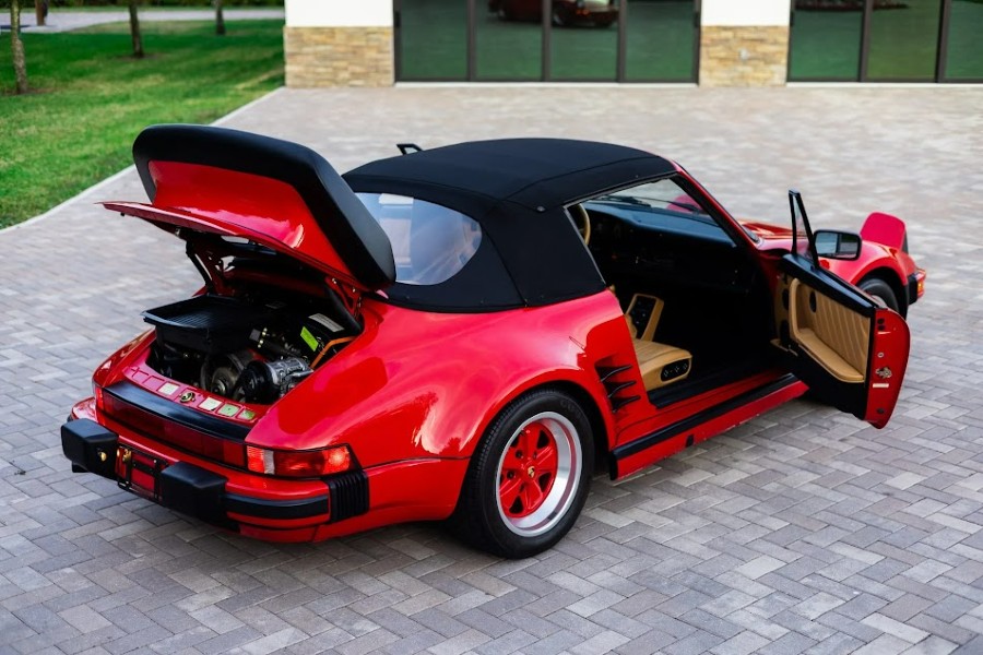 Top: Porsche 911 930 Turbo mit historischer Zulassung Baujahr BJ 09/1988