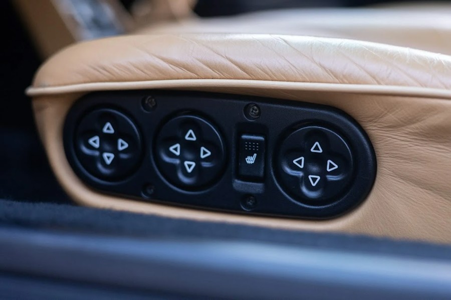 Top: Porsche 911 930 Turbo mit historischer Zulassung Baujahr BJ 09/1988