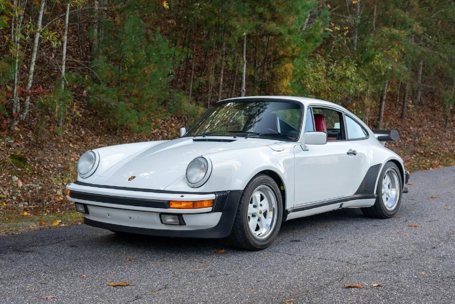 Top Zustand: Porsche 911 930 Turbo sucht neuen Besitzer Baujahr BJ 09/1987
