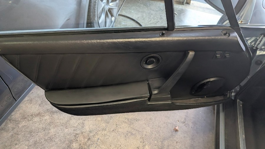 Porsche 911 guter Zustand sucht neuen Besitzer Baujahr BJ 08/1982