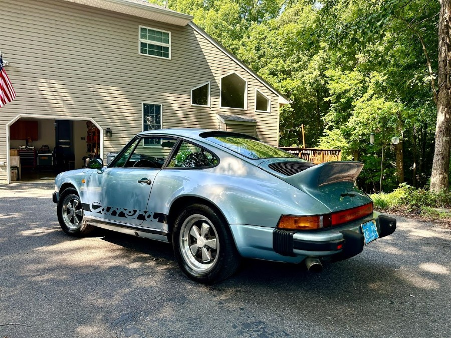 Porsche 911 guter Zustand sucht neuen Besitzer Baujahr BJ 08/1982