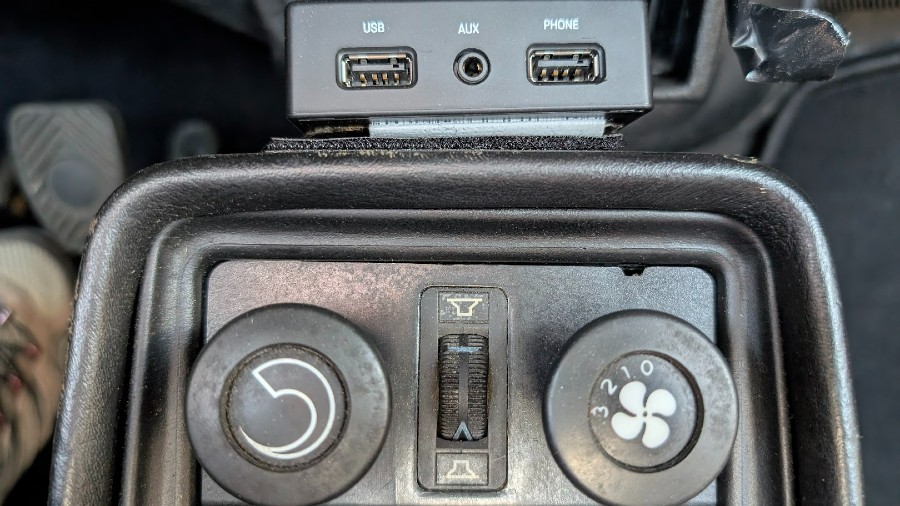 Porsche 911 guter Zustand sucht neuen Besitzer Baujahr BJ 08/1982