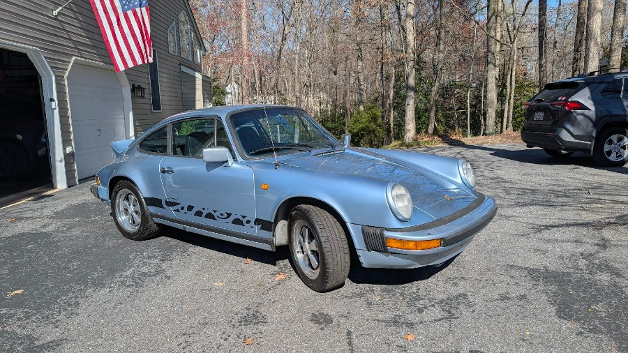 Porsche 911 guter Zustand sucht neuen Besitzer Baujahr BJ 08/1982