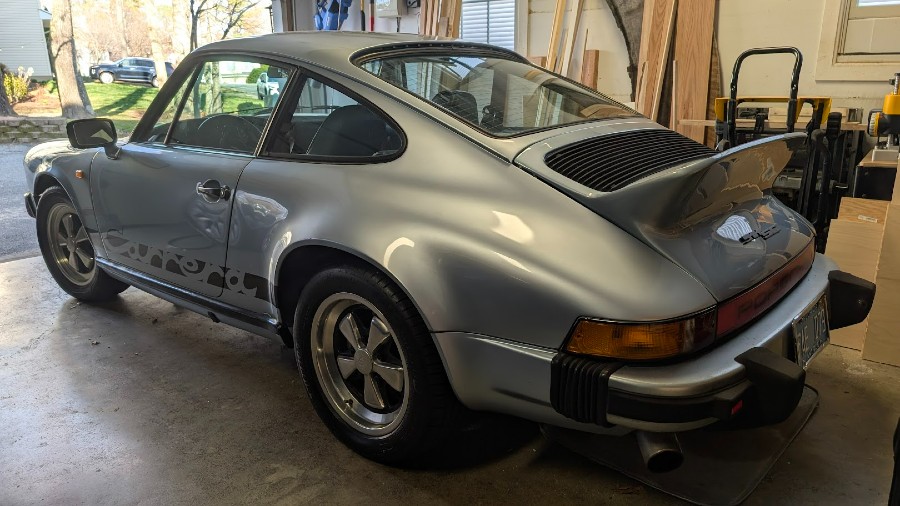 Porsche 911 guter Zustand sucht neuen Besitzer Baujahr BJ 08/1982