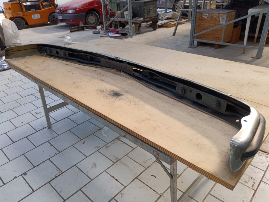 Karosserieteile für Mercedes Benz 280 Baujahr BJ -