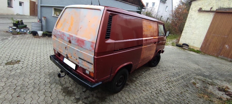 VW T3 in gebrauchtem Zustand sucht neuen Besitzer Baujahr BJ 05/1988