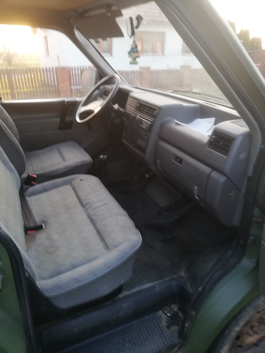 Zu verkaufen: VW T4 Bundesheer Bus, langer Radstand Baujahr BJ 01/1994