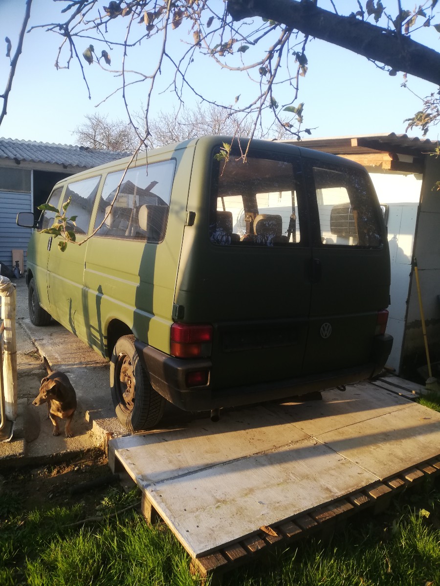 Zu verkaufen: VW T4 Bundesheer Bus, langer Radstand Baujahr BJ 01/1994