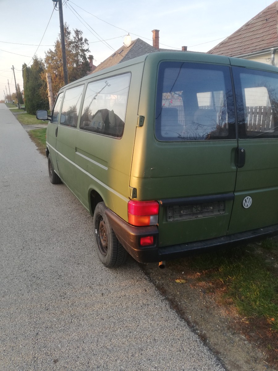 Zu verkaufen: VW T4 Bundesheer Bus, langer Radstand Baujahr BJ 01/1994