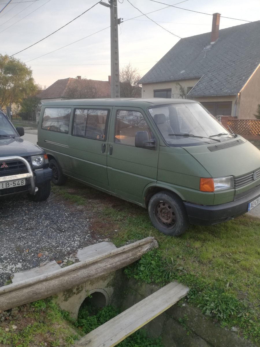 Zu verkaufen: VW T4 Bundesheer Bus, langer Radstand Baujahr BJ 01/1994
