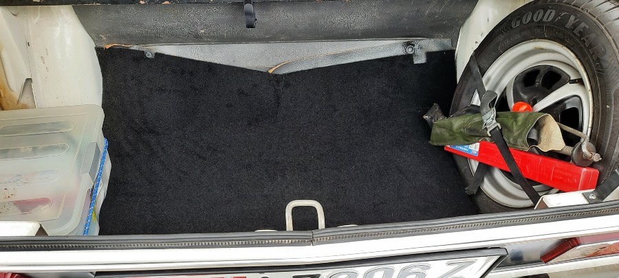 Opel Kadett in gutem Zustand steht zum Verkauf Baujahr BJ 09/1976